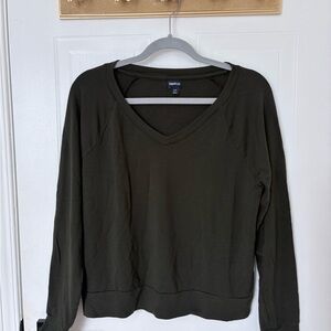 Old Navy Dark Green V-Neck Long Sleeve Tee